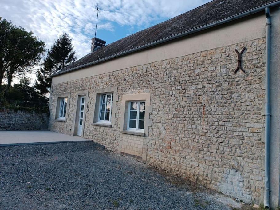 Gite A Travers Champs Colombieres Exterior photo